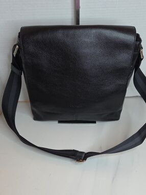 Coach Charles Small Messenger Bag -Style F72362